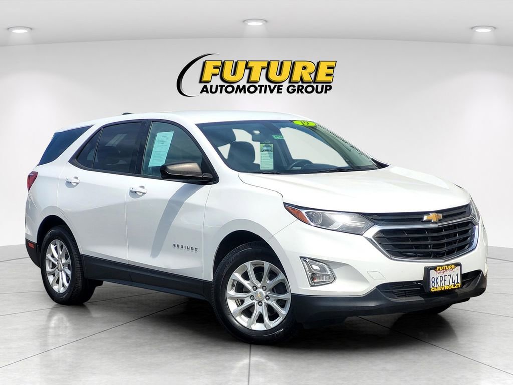 2019 Chevrolet Equinox LS's photo
