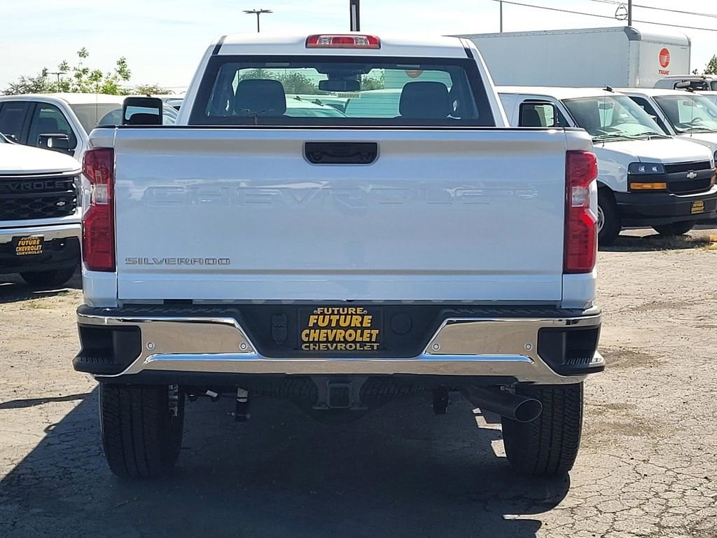 2026 Chevrolet Silverado 2500 HD WT photo 5