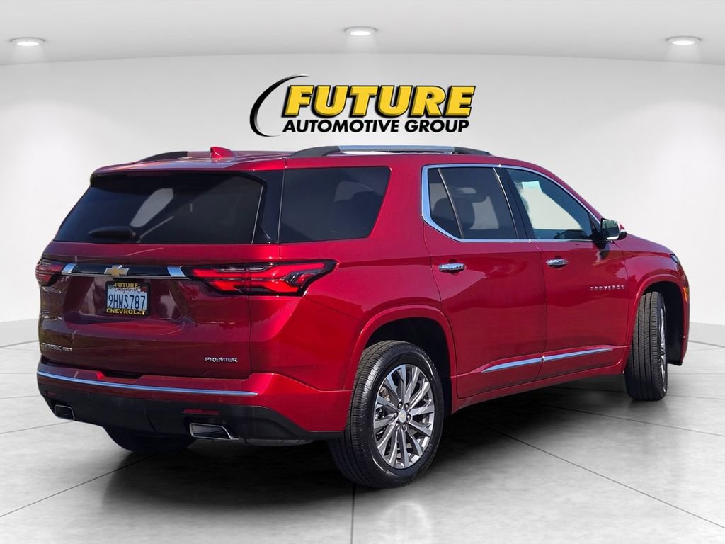 2023 Chevrolet Traverse Premier photo 4