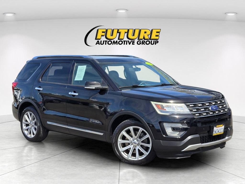 2017 Ford Explorer Limited FWD's photo