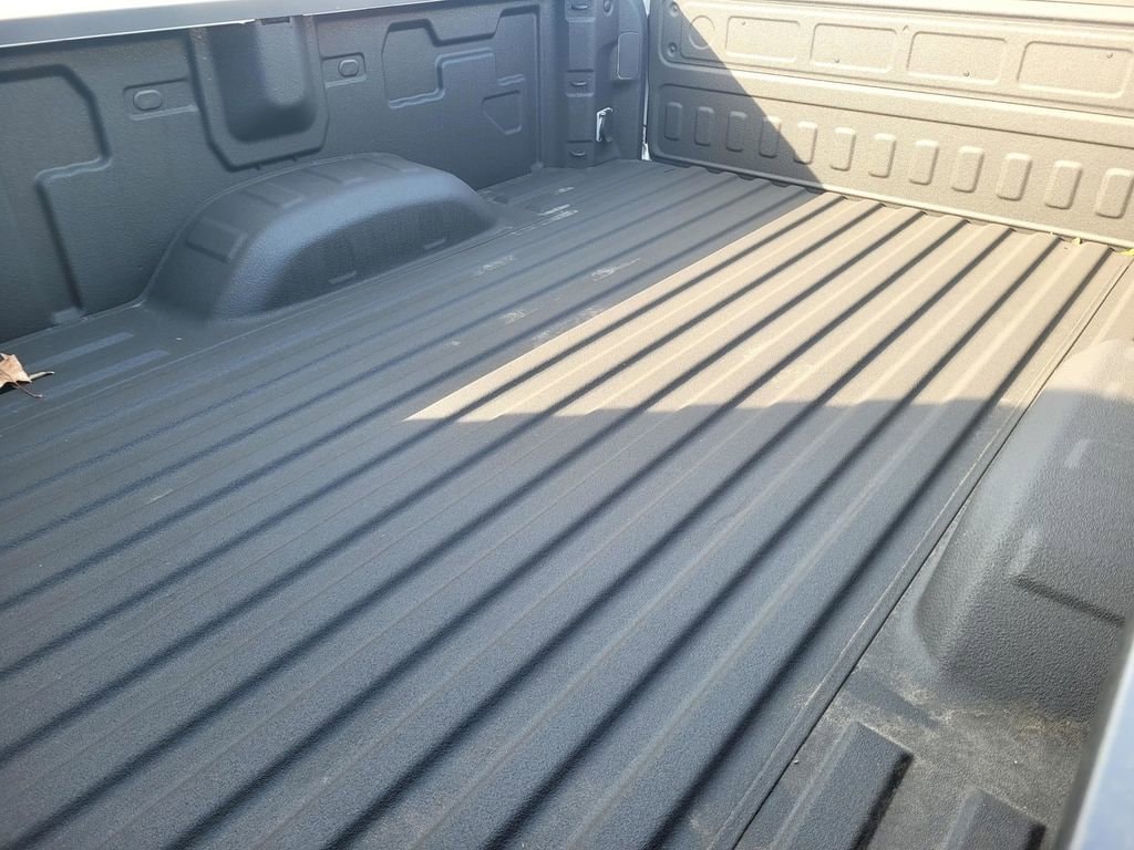 2025 Chevrolet Silverado 2500 HD WT photo 5