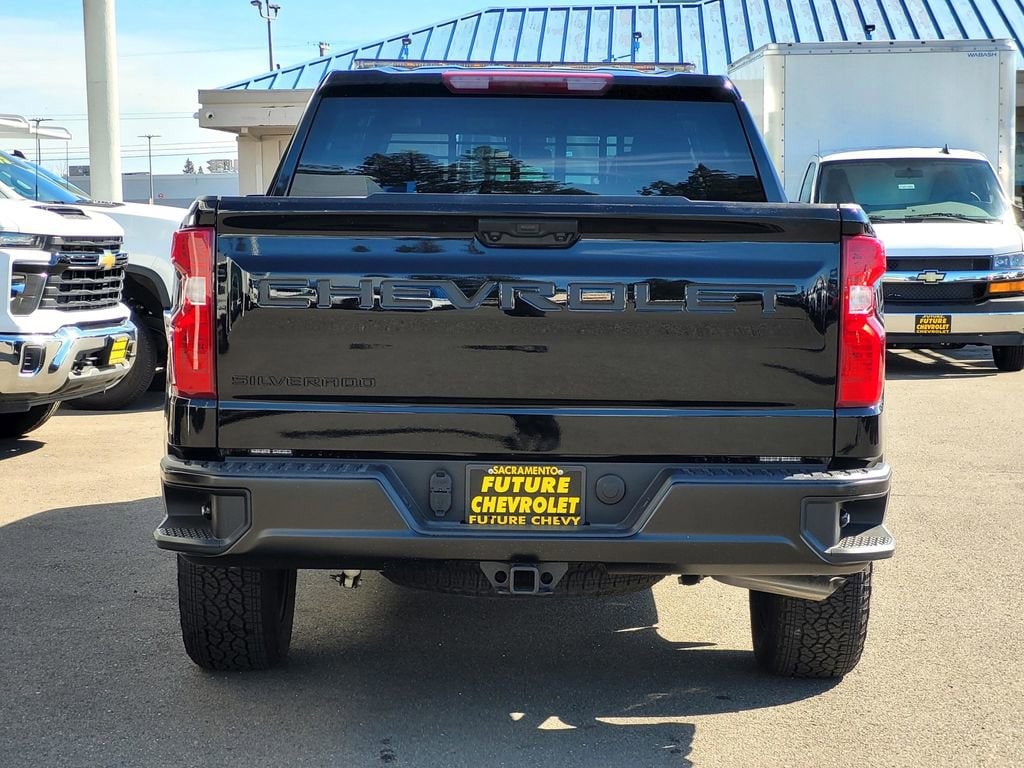 2024 Chevrolet Silverado 1500 WT photo 4