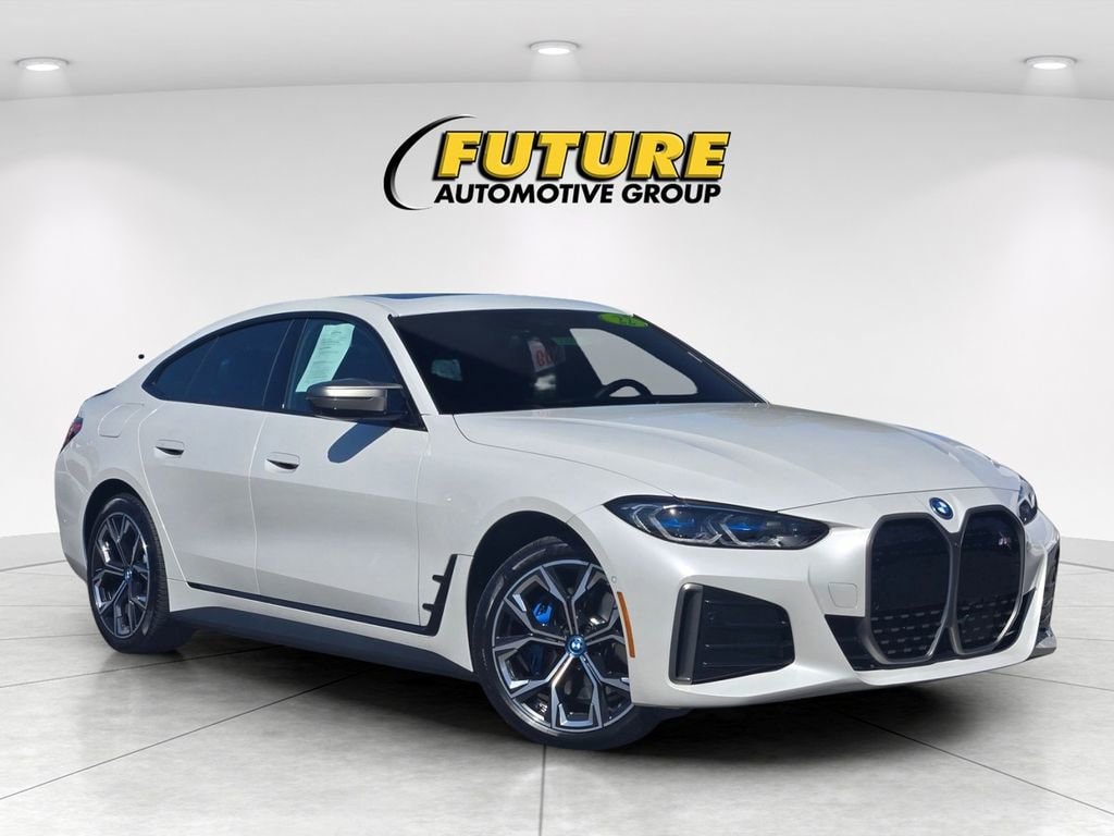 2022 BMW i4 M50's photo