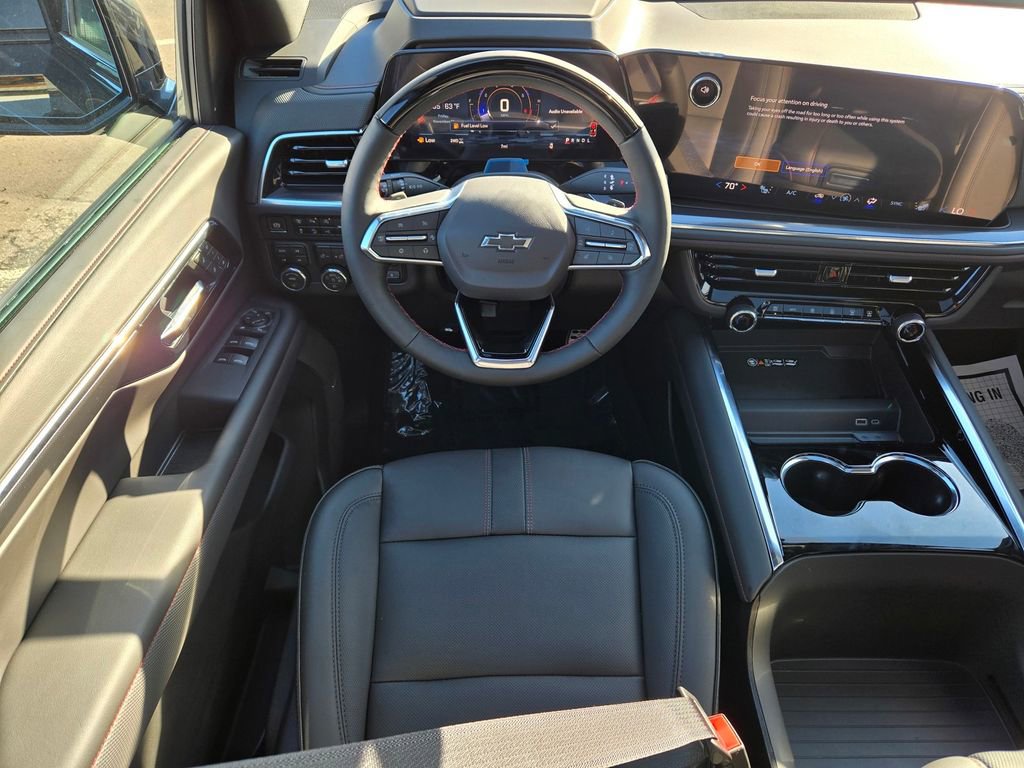 2026 Chevrolet Suburban RST photo 5