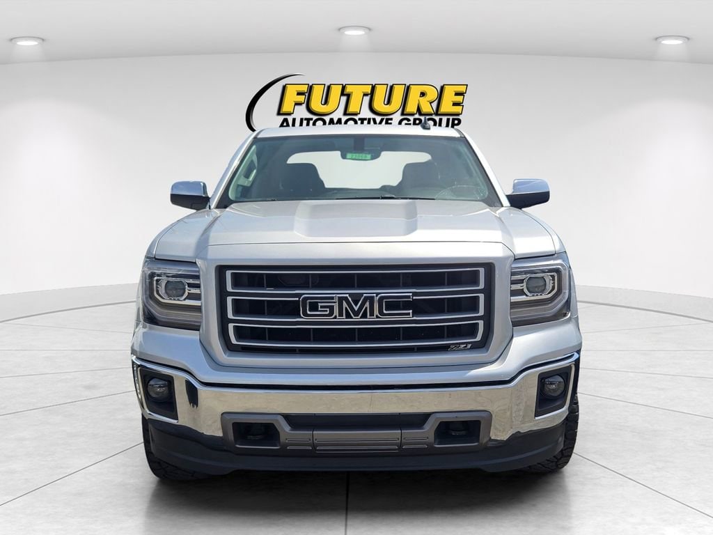 2015 GMC Sierra 1500 SLT photo 2