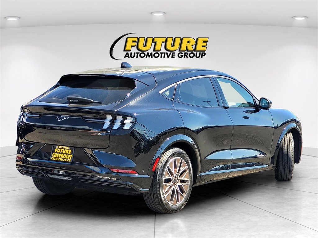 2024 Ford Mustang Mach-E Premium photo 4