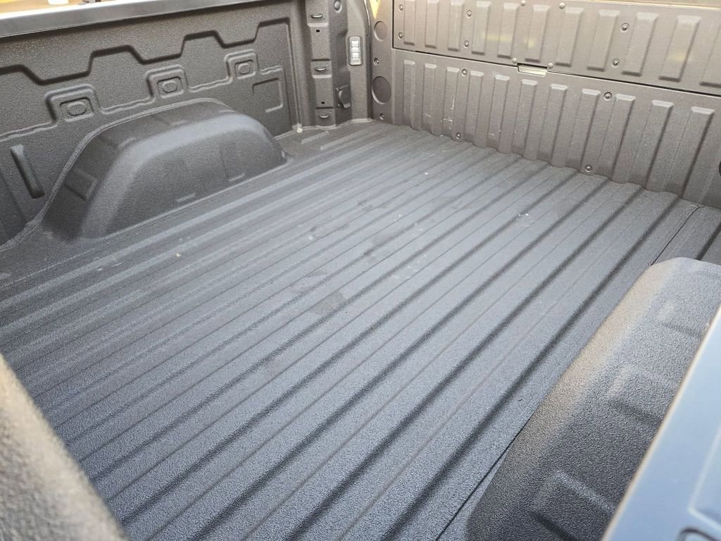 2026 Chevrolet Silverado 1500 LT photo 6