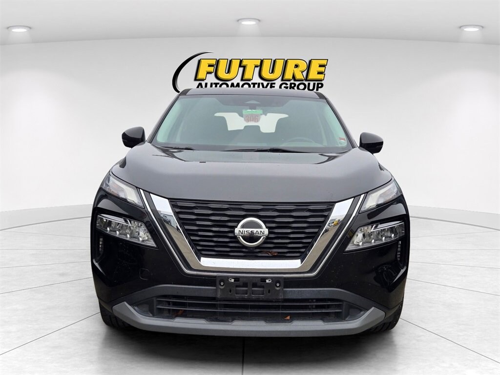 Used 2021 Nissan Rogue SV