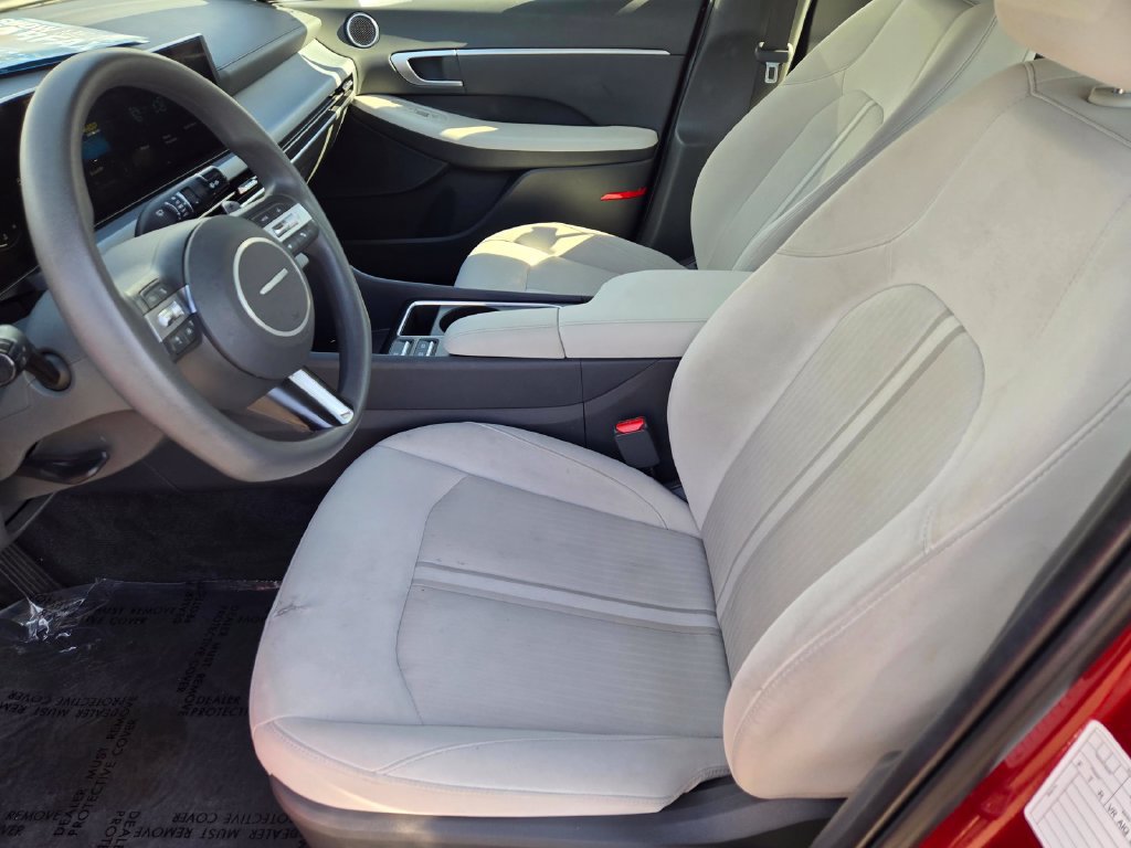 2025 Hyundai Sonata SEL - Photo 13