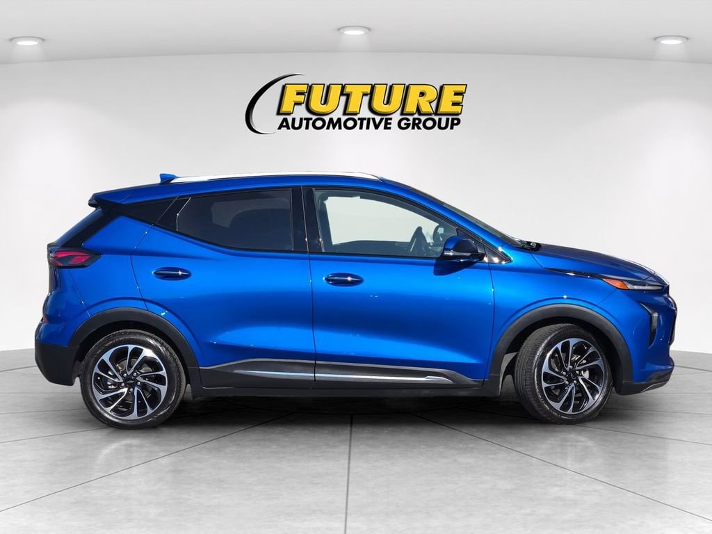 Used 2022 Chevrolet Bolt EUV Premier SUV