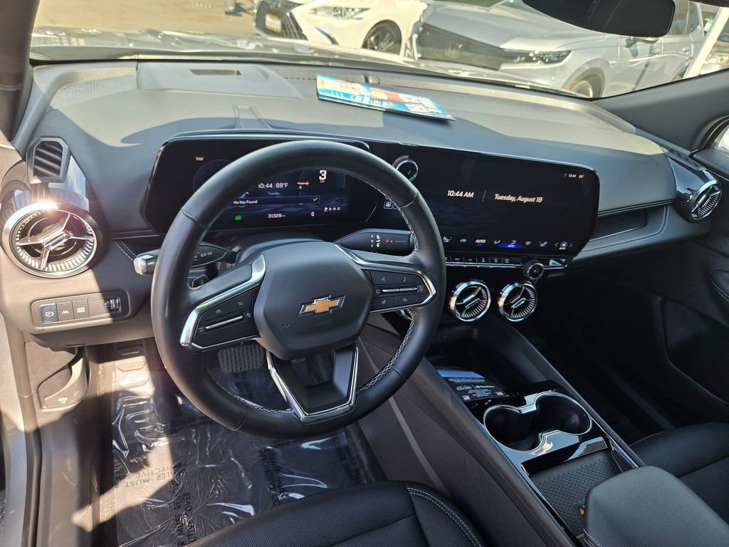 2024 Chevrolet Blazer EV LT - Photo 6