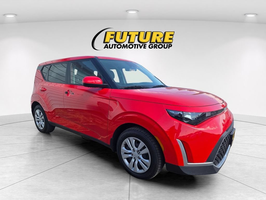 2024 Kia Soul 2.0L LX IVT's photo