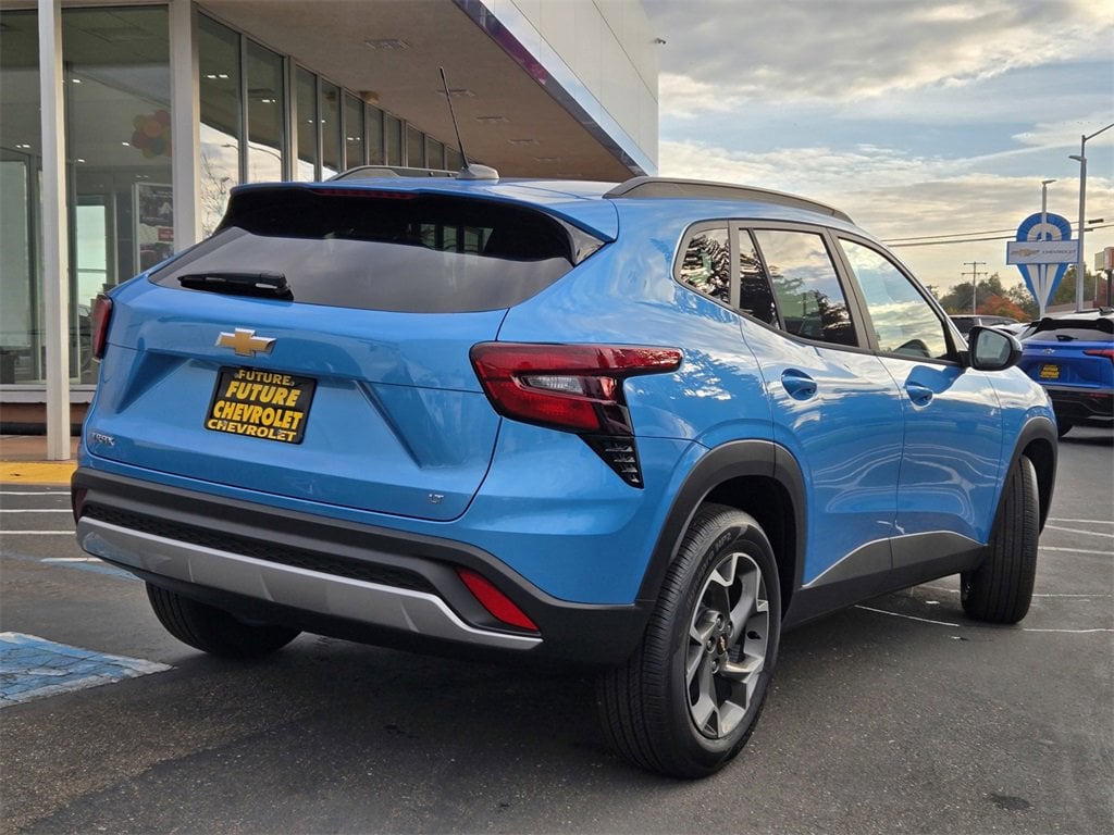 New 2026 Chevrolet Trax LT SUV