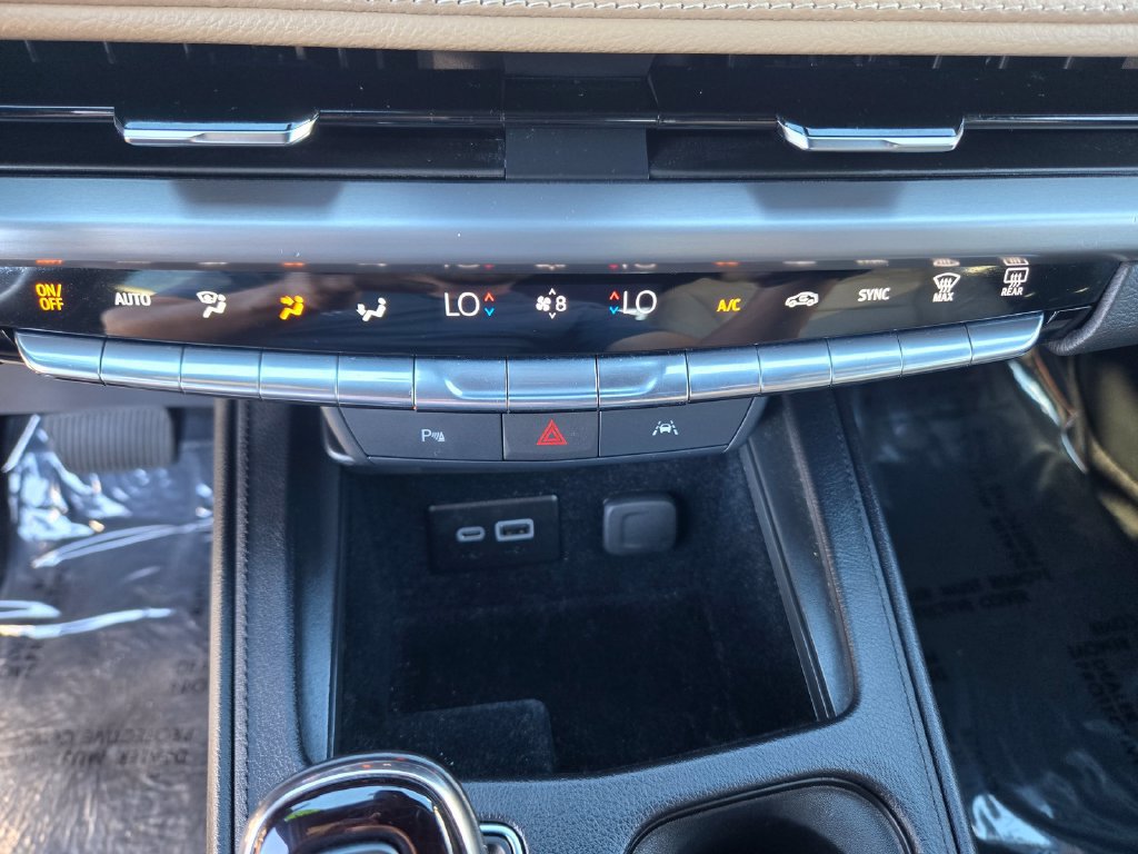 2025 Cadillac XT4 Premium Luxury - Photo 15
