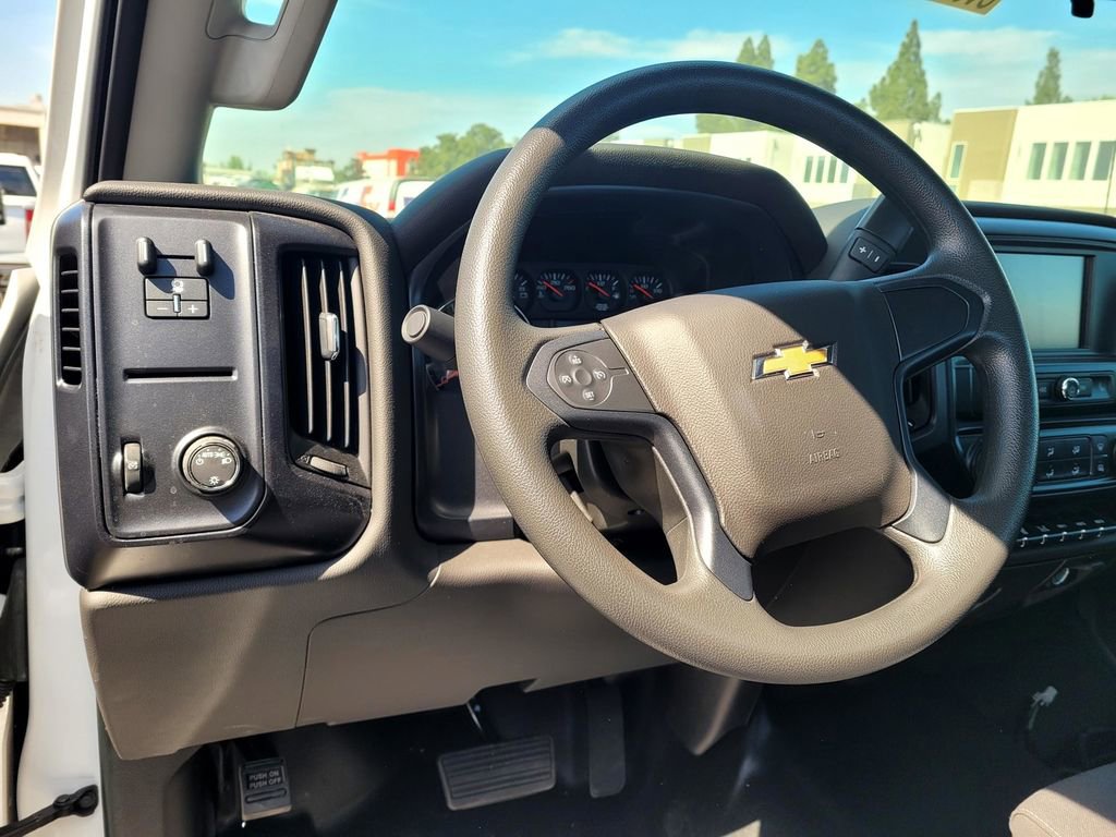 2023 Chevrolet Silverado 5500 HD Work Truck photo 5
