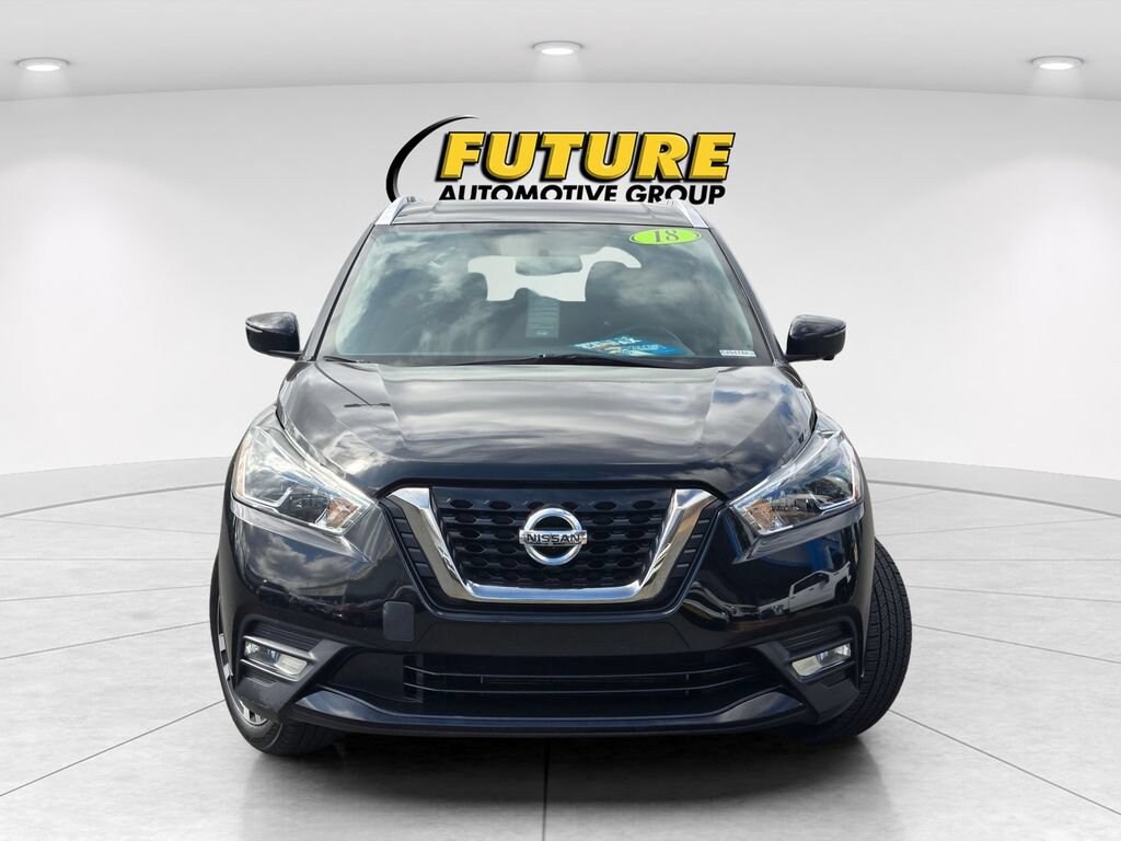 Used 2018 Nissan Kicks SR SUV