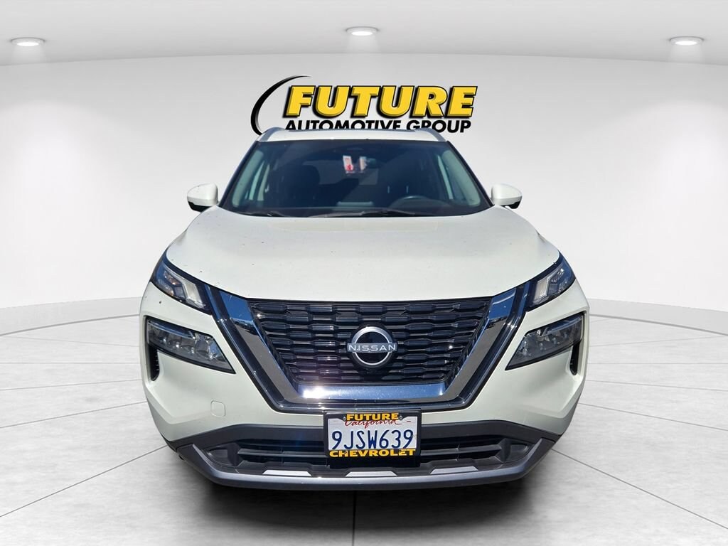Used 2023 Nissan Rogue SL FWD SUV
