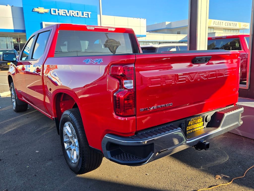 2026 Chevrolet Silverado 1500 LT photo 3