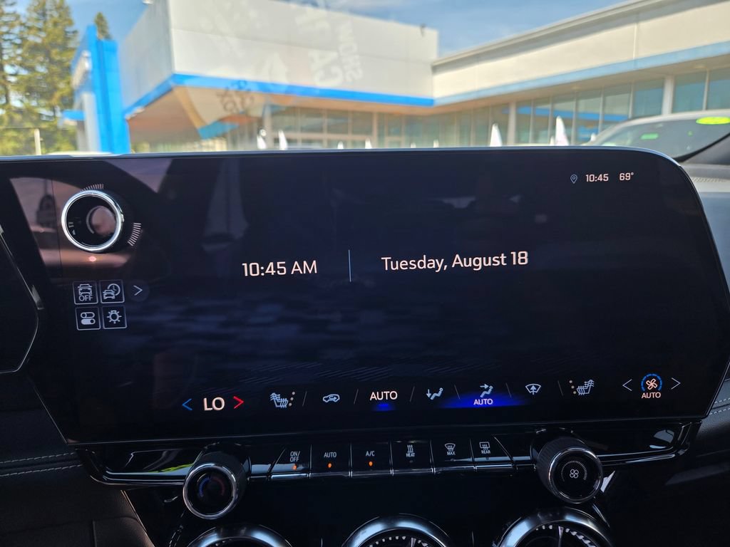 2024 Chevrolet Blazer EV LT - Photo 15