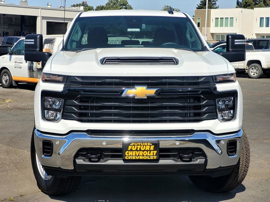 2026 Chevrolet Silverado 2500 HD WT photo 2