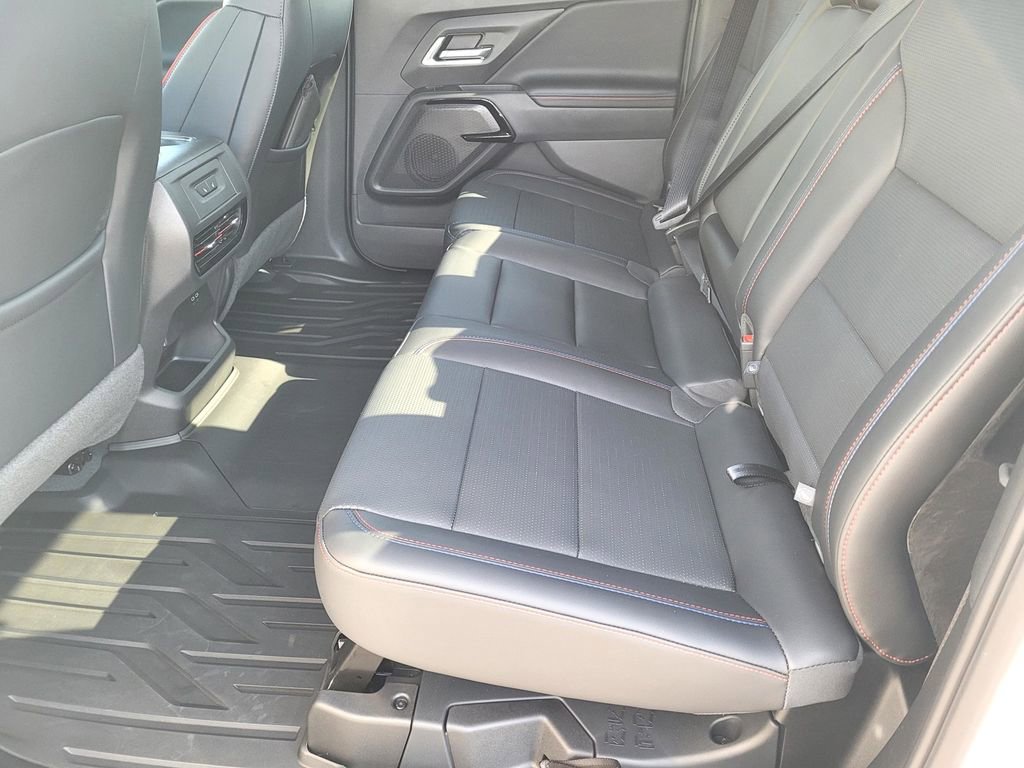 2025 Chevrolet Silverado EV RST - Max Range photo 6