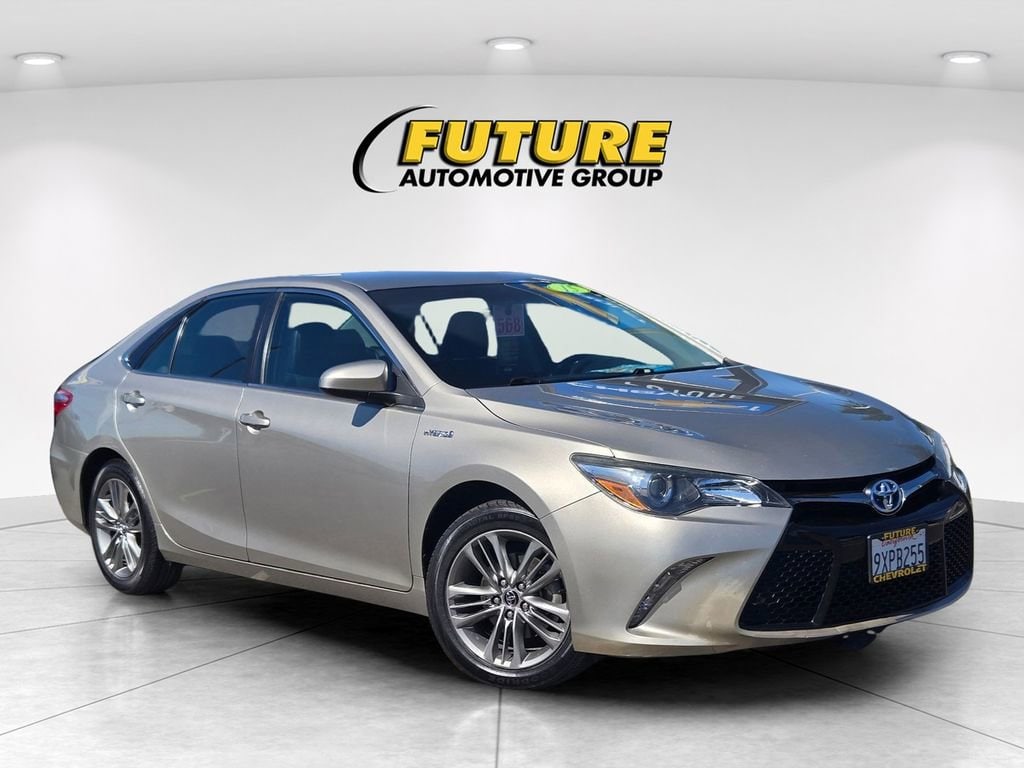 2015 Toyota Camry SE Hybrid
