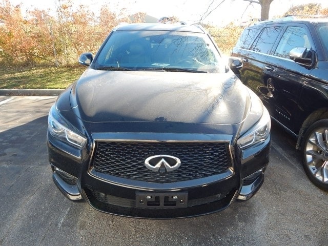 Used 2020 INFINITI QX60 LUXE with VIN 5N1DL0MM8LC527983 for sale in Burlington, VT