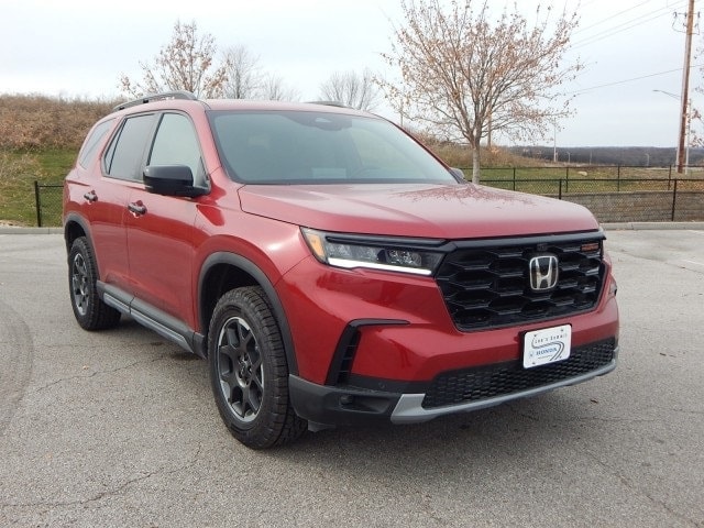 2024 Honda Pilot TrailSport's photo