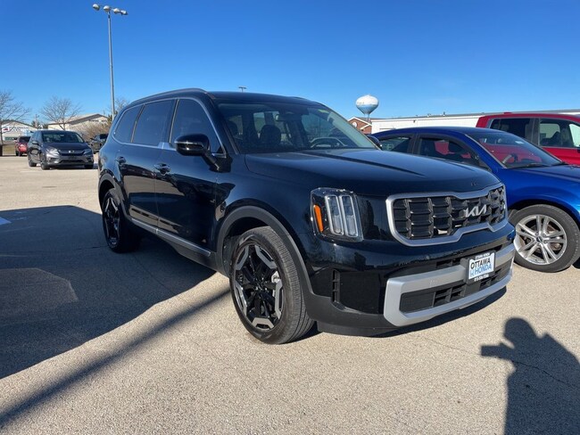 2024 Kia Telluride S SUV