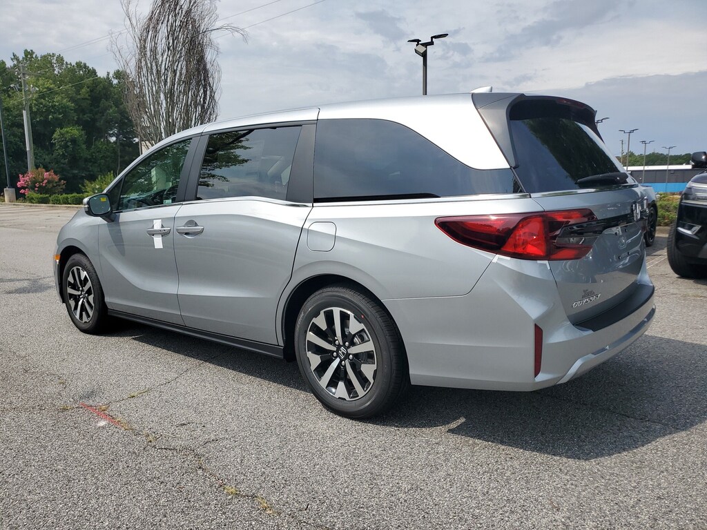 New 2026 Honda Odyssey EX-L Van Passenger