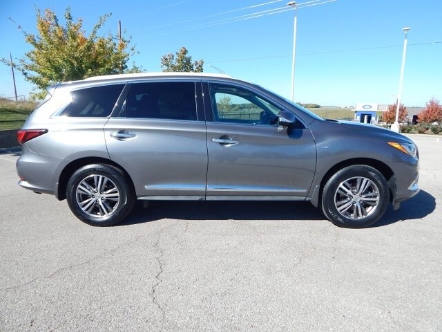 Used 2020 INFINITI QX60 LUXE with VIN 5N1DL0MM5LC506282 for sale in Burlington, VT