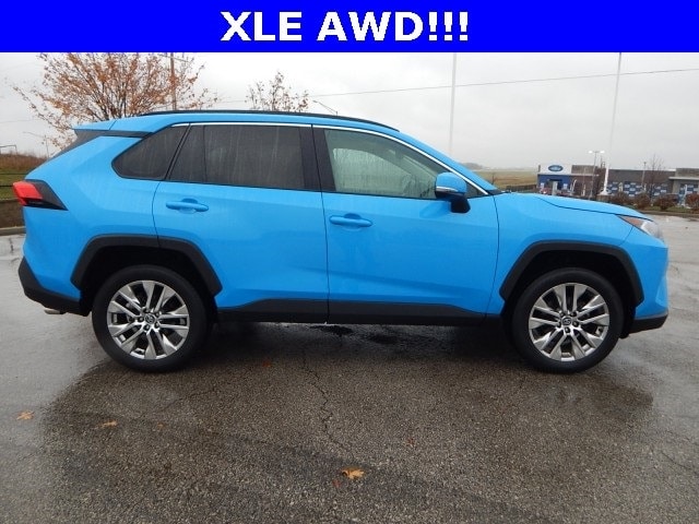 Used 2021 Toyota RAV4 XLE Premium with VIN 2T3A1RFV9MW158606 for sale in Burlington, VT