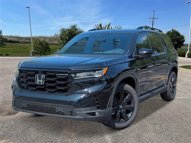 2025 Honda Pilot Black Edition's photo