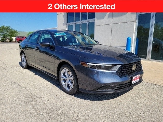 2025 Honda Accord LX's photo