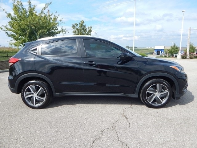 Used 2021 Honda HR-V EX with VIN 3CZRU6H5XMM717937 for sale in Burlington, VT