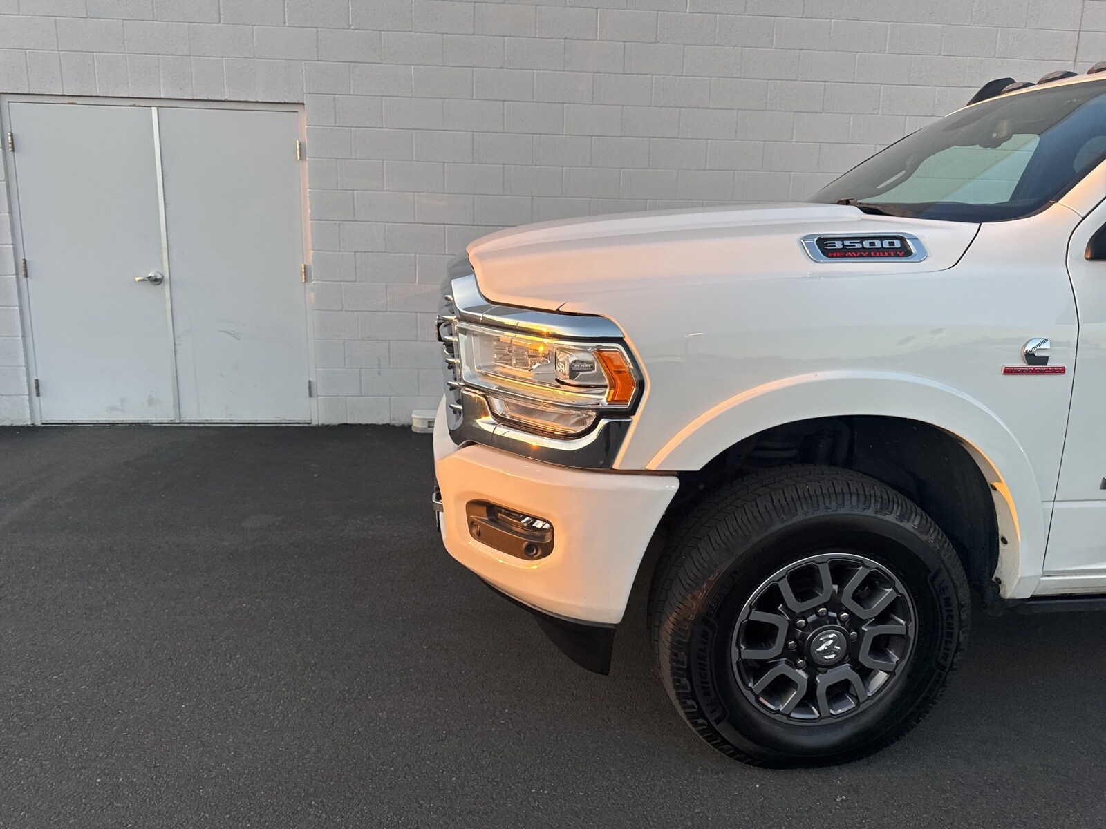 2021 Ram 3500 Laramie Longhorn photo 4