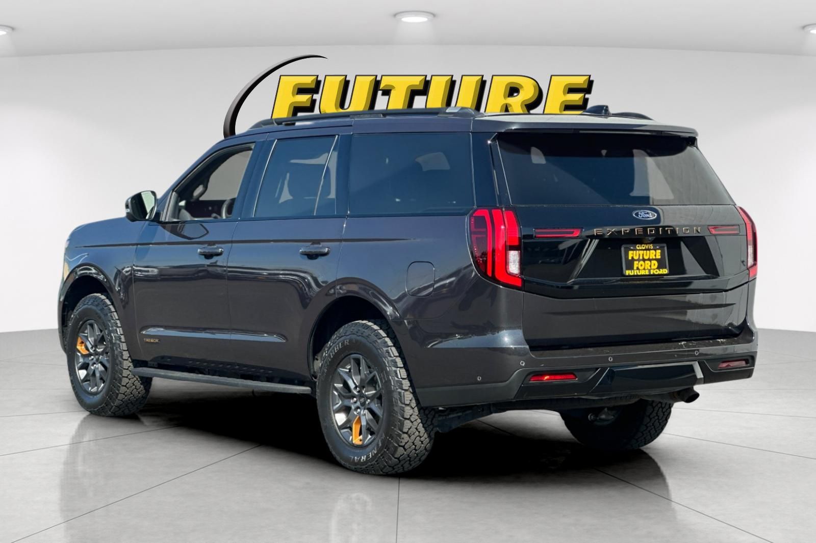 2025 Ford Expedition Tremor photo 4