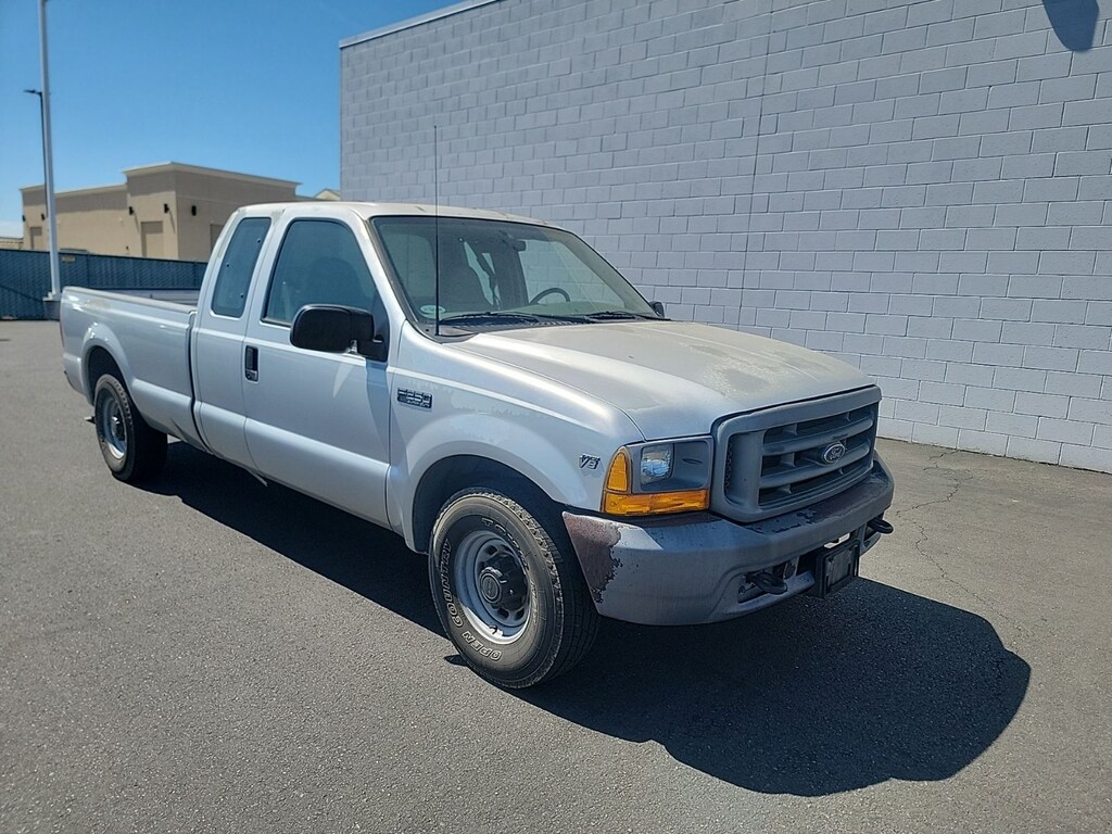 Used 2001 Ford F-250SD Truck