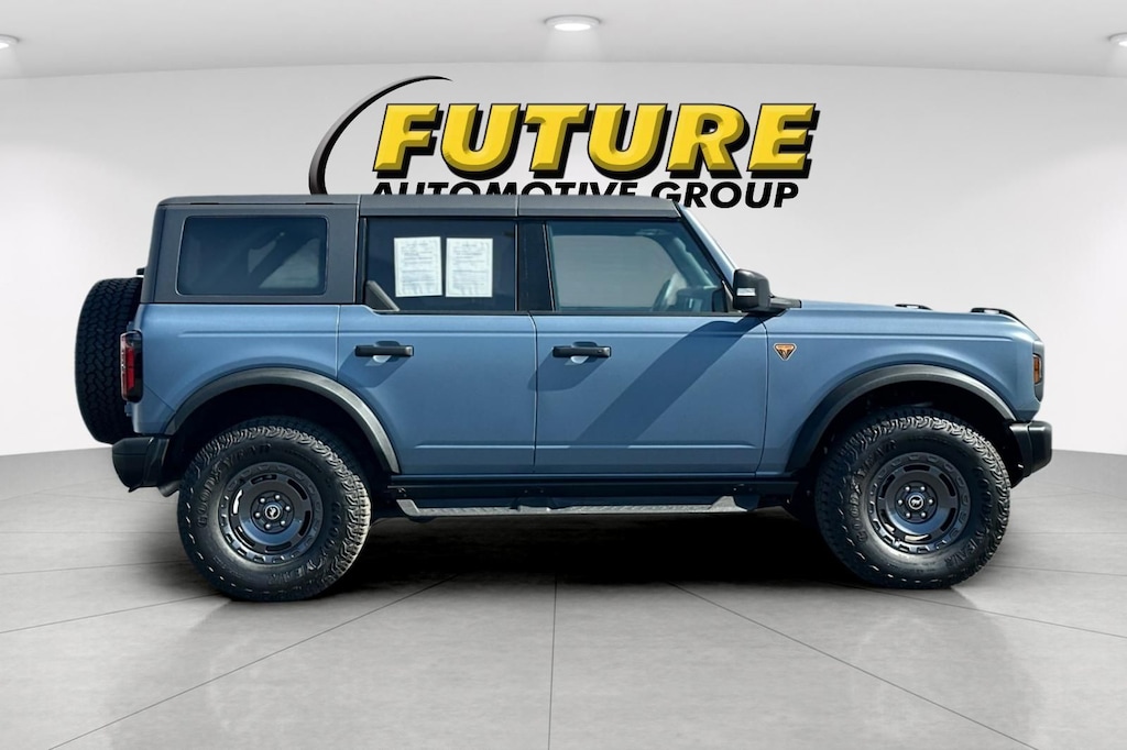 Certified 2025 Ford Bronco Badlands SUV