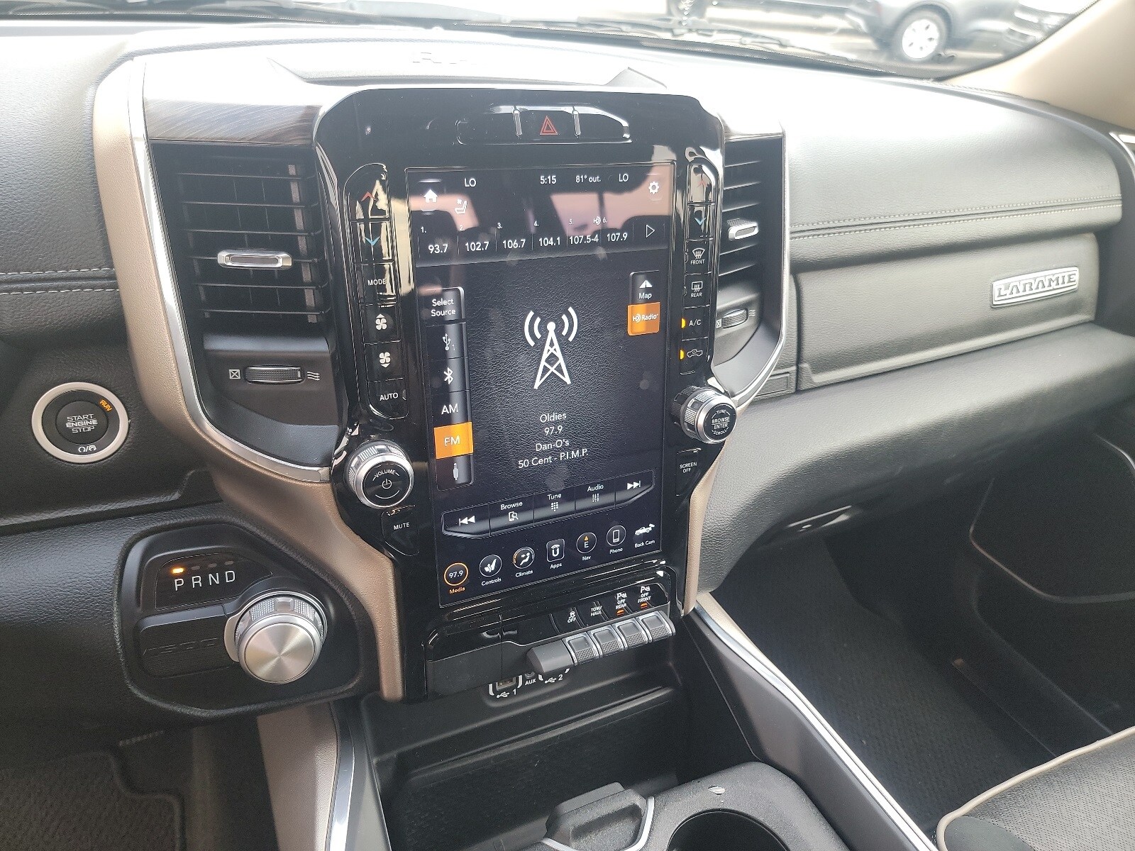 2020 Ram 1500 Laramie photo 3