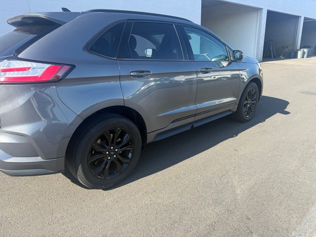 Used 2023 Ford Edge SE SUV