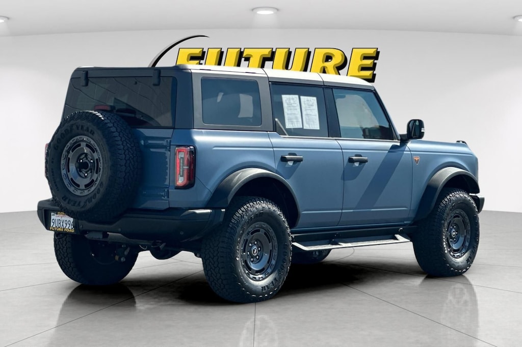 Certified 2025 Ford Bronco Badlands SUV