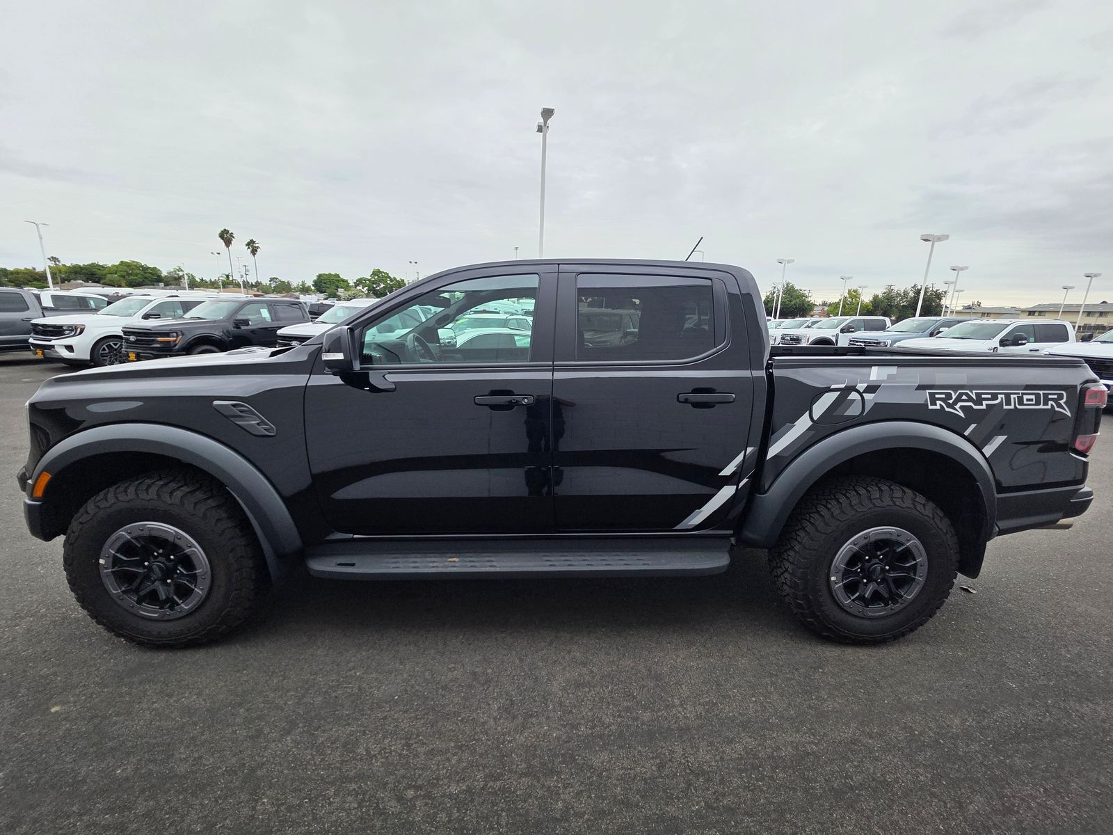 2025 Ford Ranger Raptor photo 5