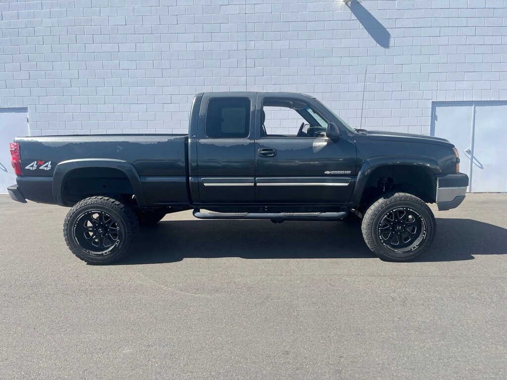 Used 2005 Chevrolet Silverado 2500HD LS Truck