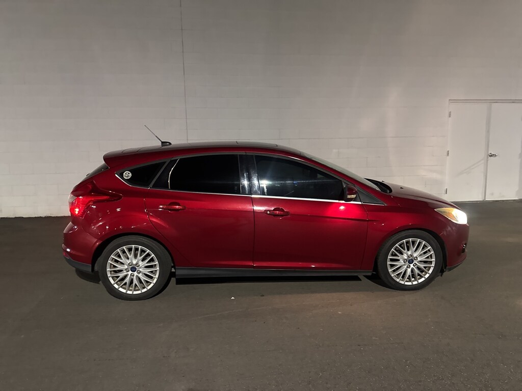 Used 2013 Ford Focus Titanium Hatchback