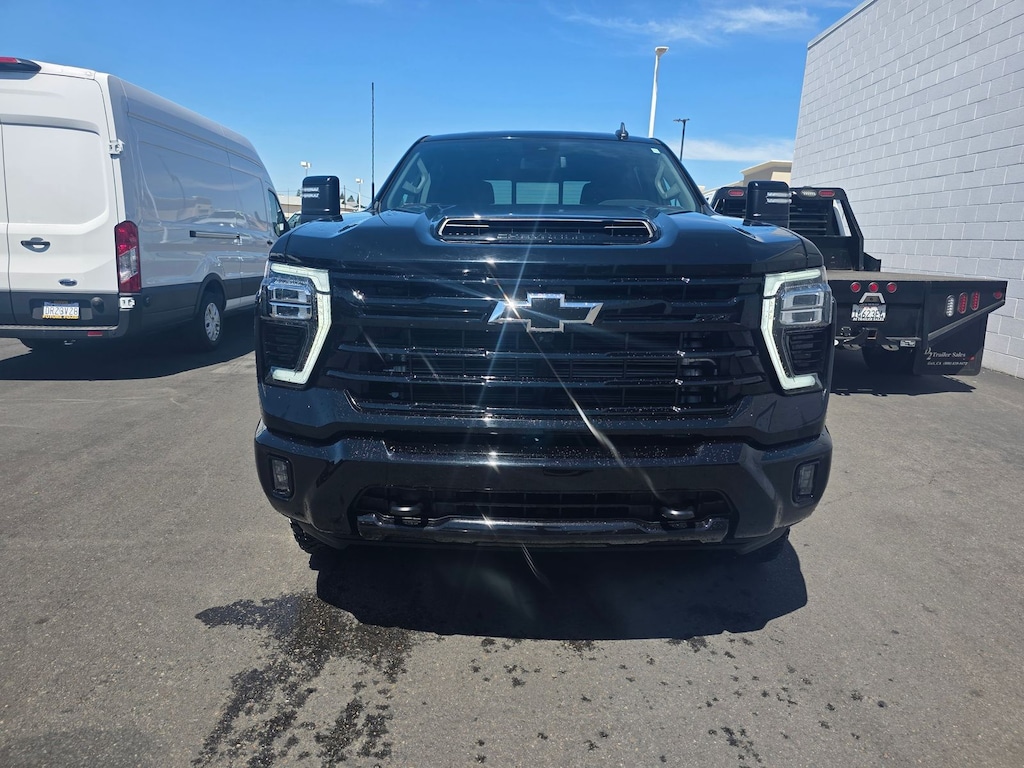 Used 2024 Chevrolet Silverado 2500HD LT Truck