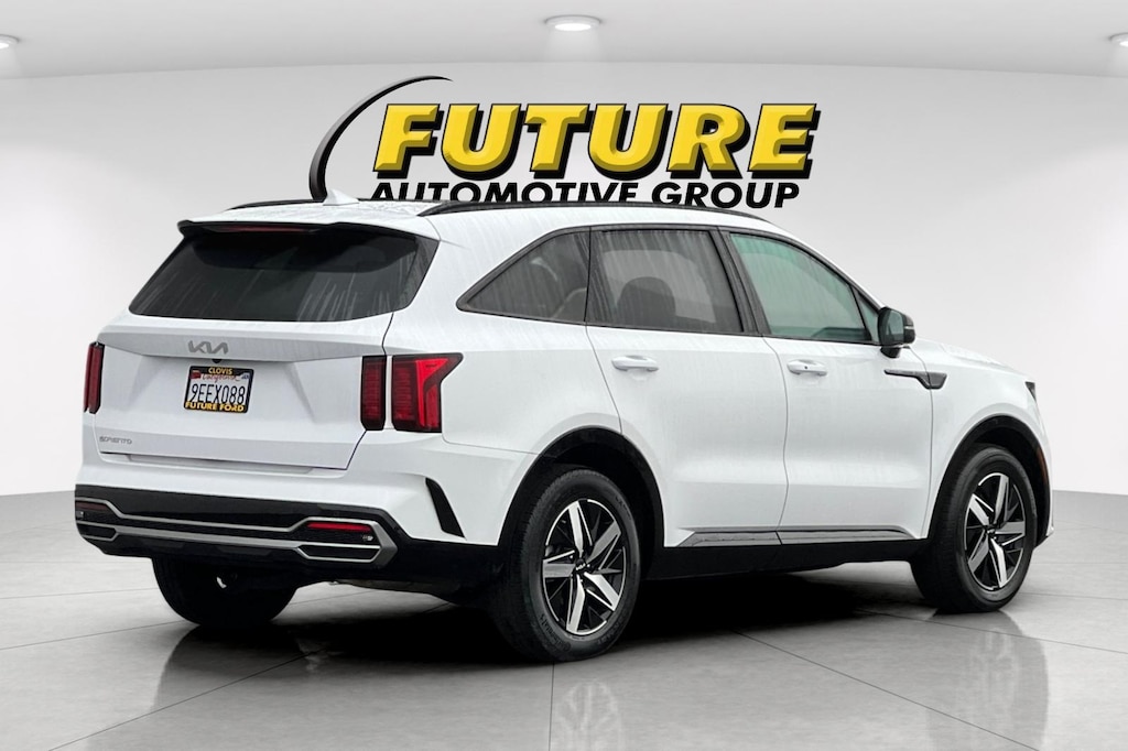Used 2023 Kia Sorento S SUV