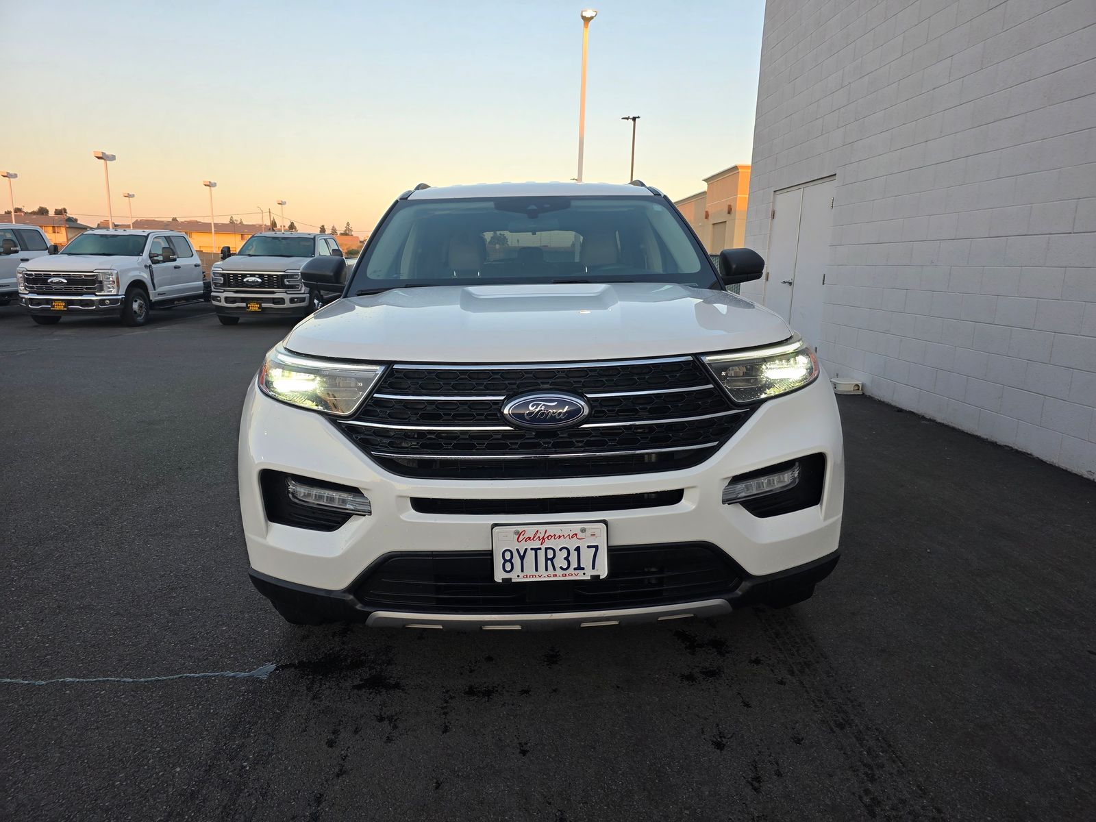2021 Ford Explorer XLT photo 3