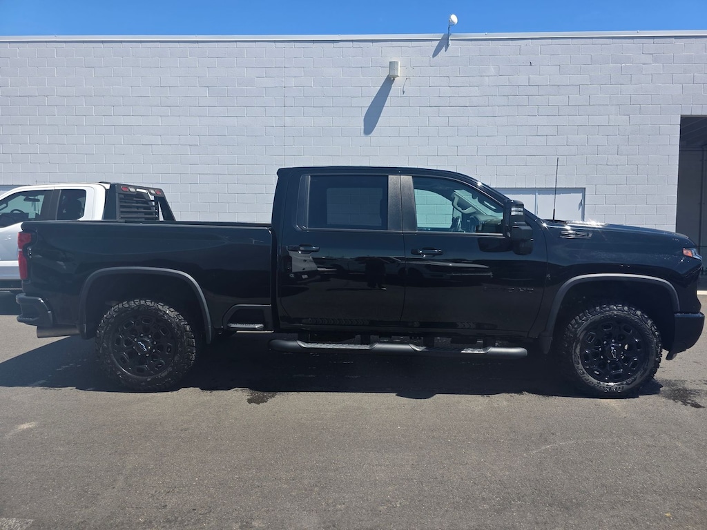 Used 2024 Chevrolet Silverado 2500HD LT Truck