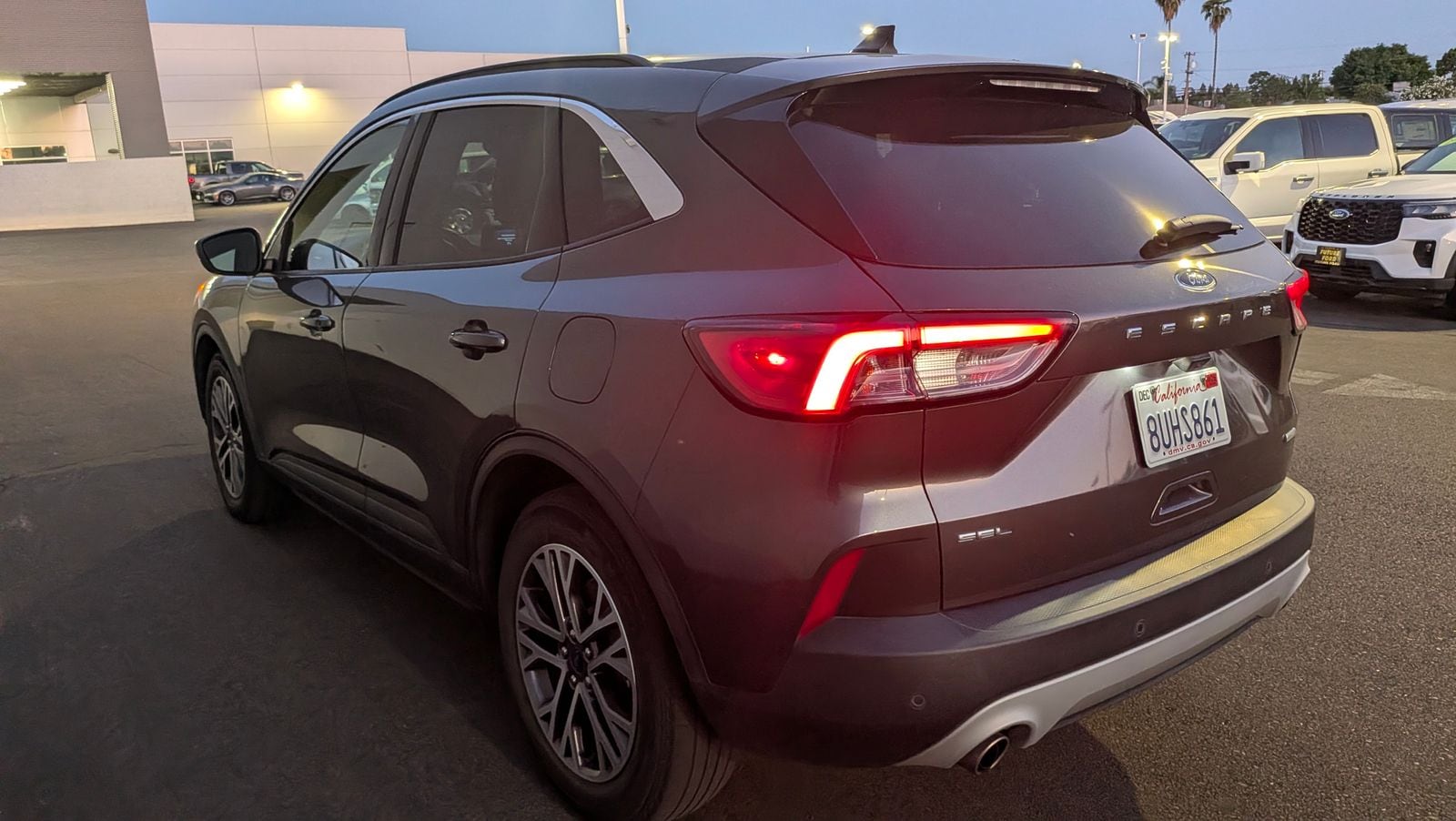 2020 Ford Escape SEL photo 6
